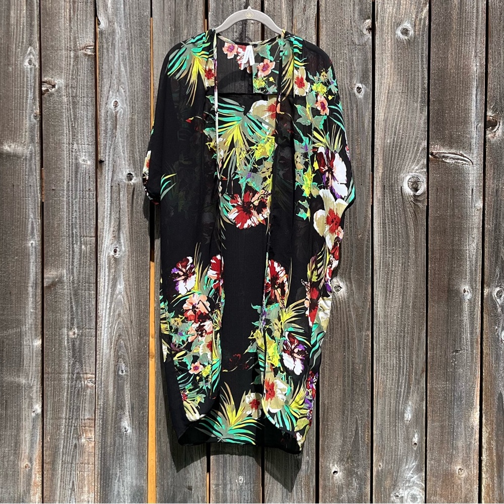 Live 4 Truth sheer black floral kimono duster top size small